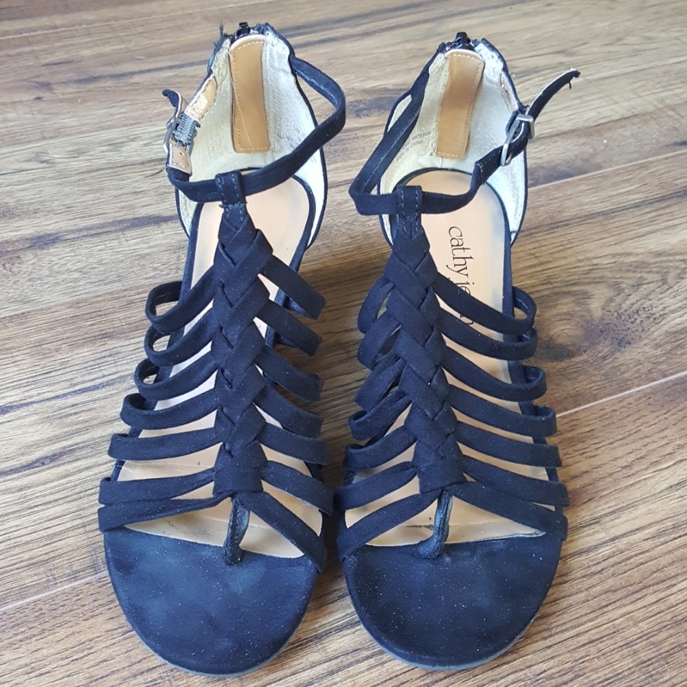 Cathy Jean black sandals size 6